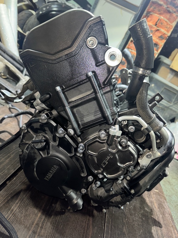 Двигатель Yamaha MT-10 — фото 1