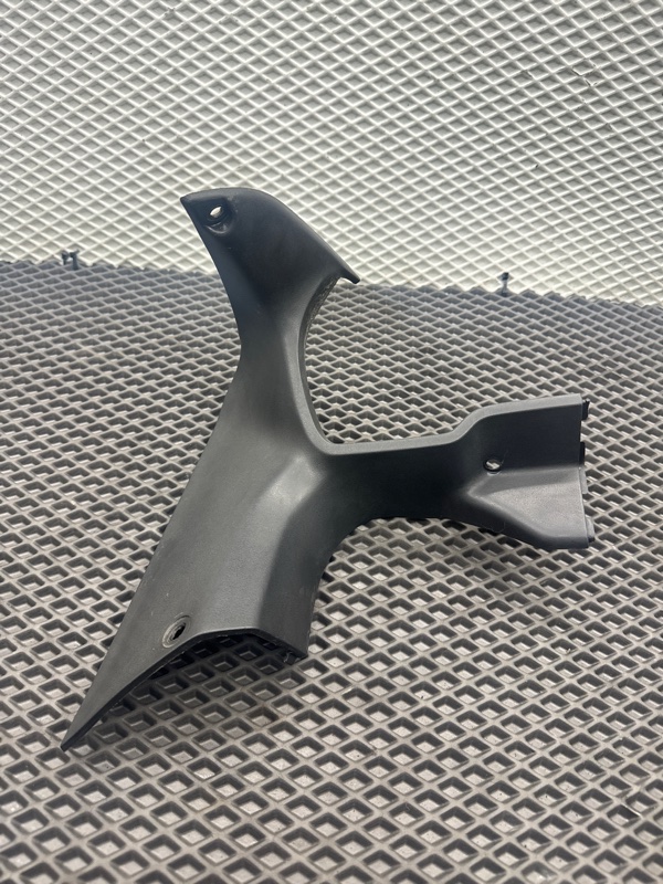 Облицовка приборной панели Лев. Honda CBR1100XX Blackbird — фото 1
