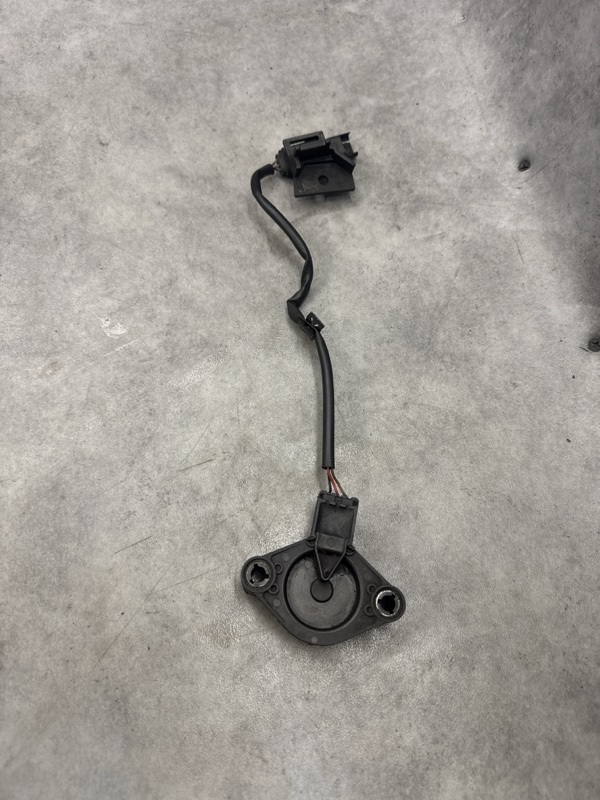 Датчик КПП BMW F800GS — фото 1