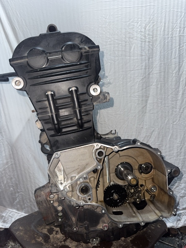 Двигатель BMW F800GS 2012 — фото 1