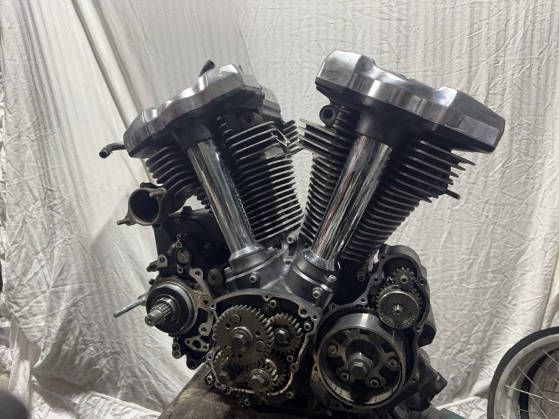 Двигатель Yamaha XV1900 2008 — фото 1