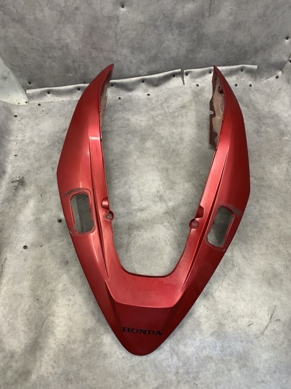 Пластик хвоста Honda VFR800 2008 — фото 1
