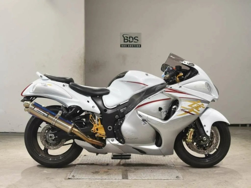 Suzuki GSX1300R Hayabusa на разборе