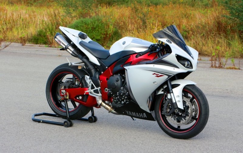 Yamaha YZF-R1 на разборе