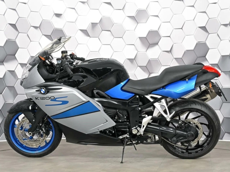 BMW K1200S на разборе