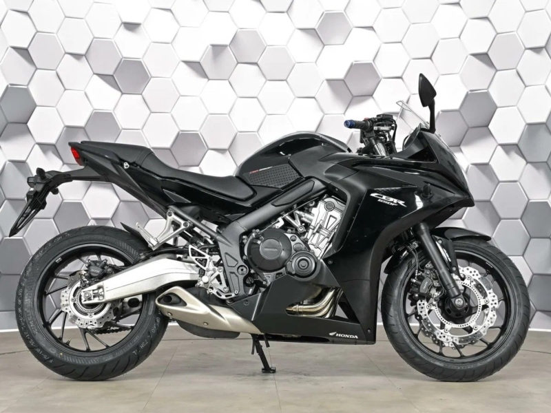 Honda CBR650F на разборе