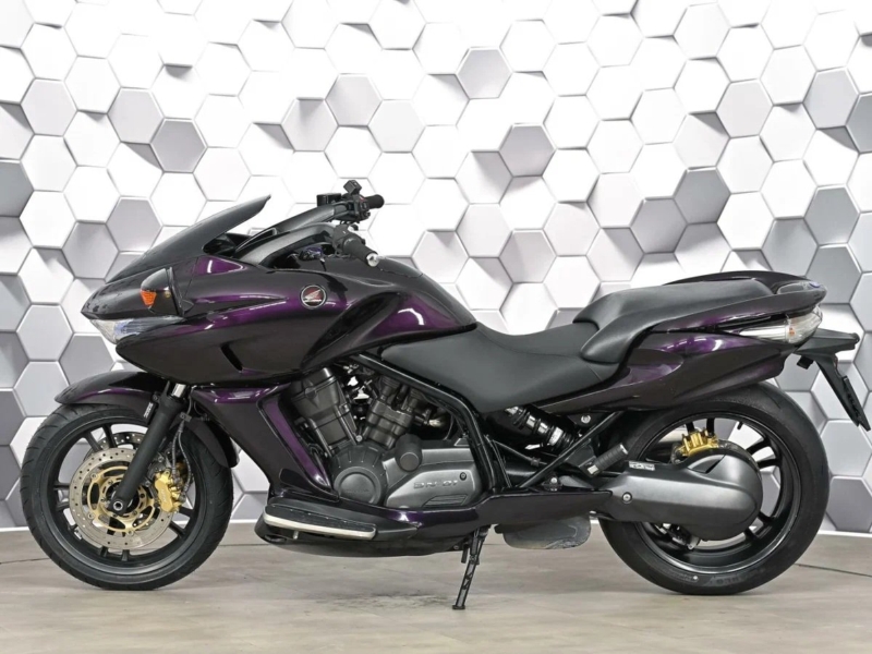 Honda DN-01 на разборе
