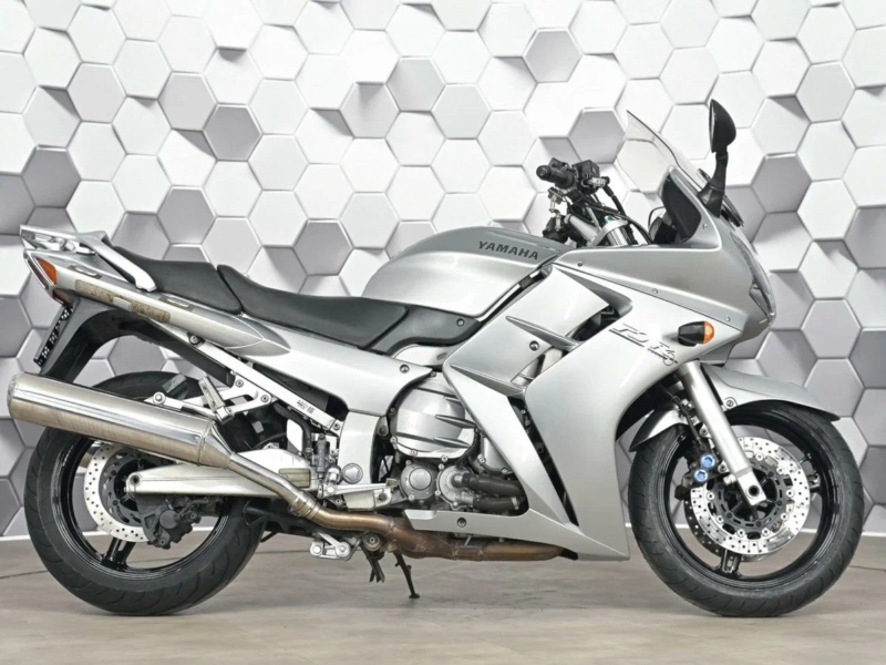 Yamaha FJR1300 на разборе