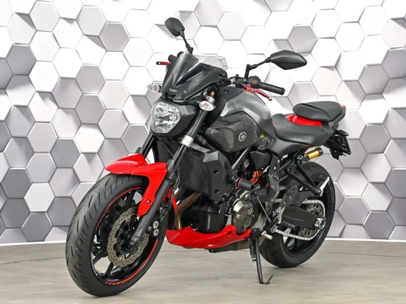 Yamaha MT-07 на разборе