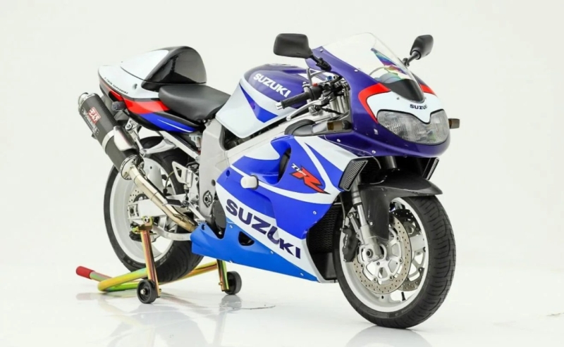 Suzuki TL1000R на разборе