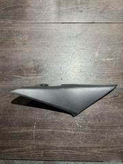 Накладка под сиденьем Прав. Honda CBR600RR 2003-2004 б/у