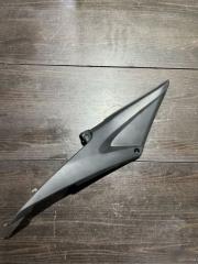 Пластик под сиденьем Прав. Honda CBR600RR 2005-2006 б/у