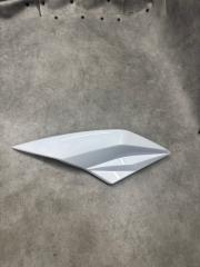 Накладка на фару Прав. Kawasaki Z1000 2012 б/у