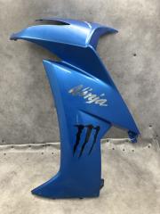 Боковой пластик Лев. Kawasaki ZX10R б/у