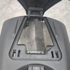 Крышка бардачка Kawasaki GTR1400 2008 — фото 3