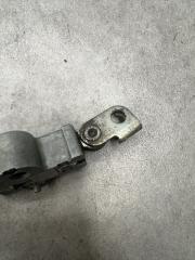 Замок сиденья Honda VFR800 2008 — фото 4